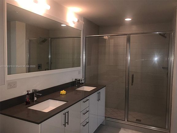 4th image of 999 SW 1st Ave APT 2806