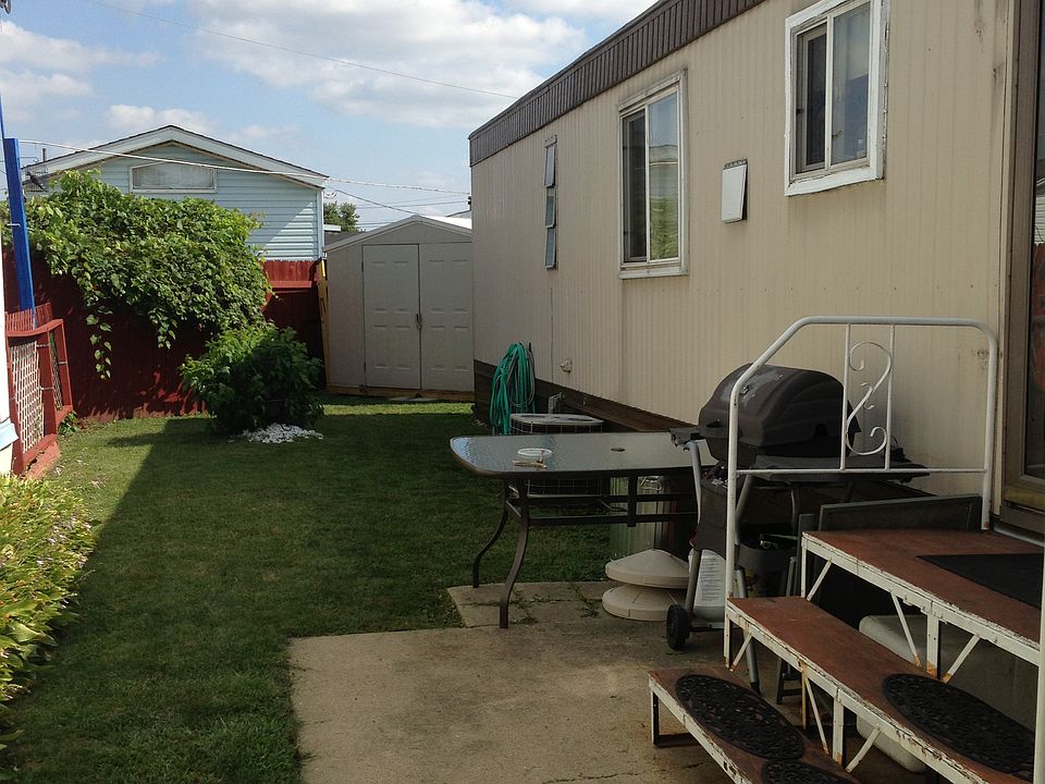 2nd image of 1511 Jay Ave