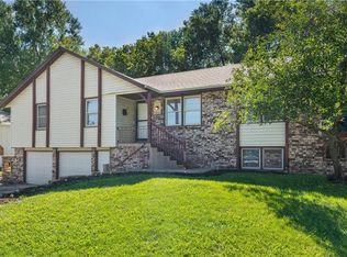 13316 Manchester Ave, Grandview, MO 64030