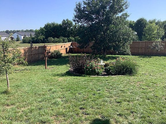 4th image of 6310 Stonewood Way