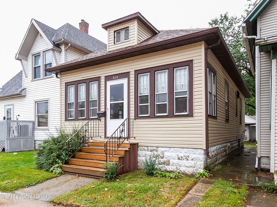 1st image of 464 W Broadway St