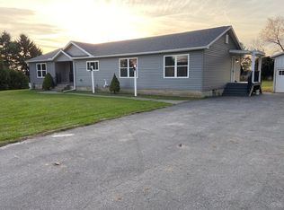 323 Newport Rd, Utica, NY 13502