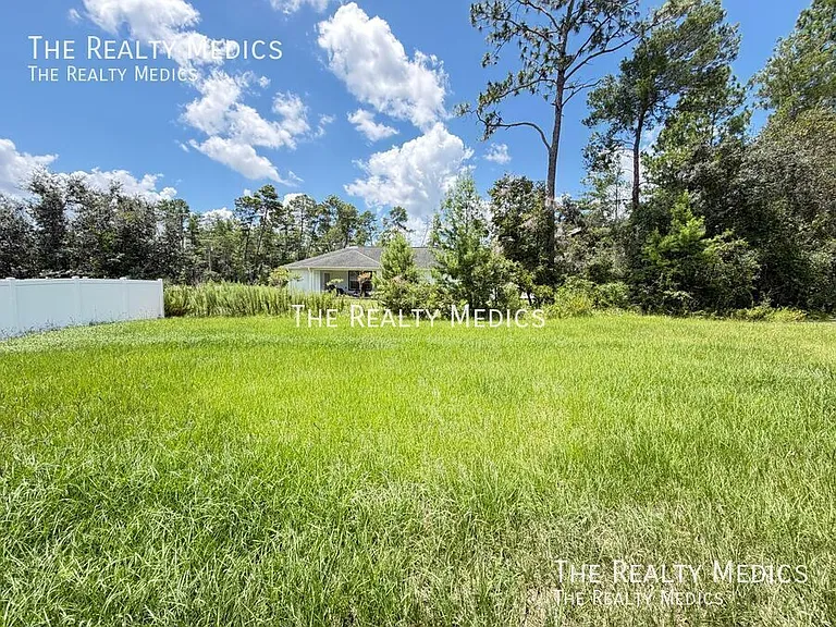 561 Marion Oaks Blvd — Photo 21