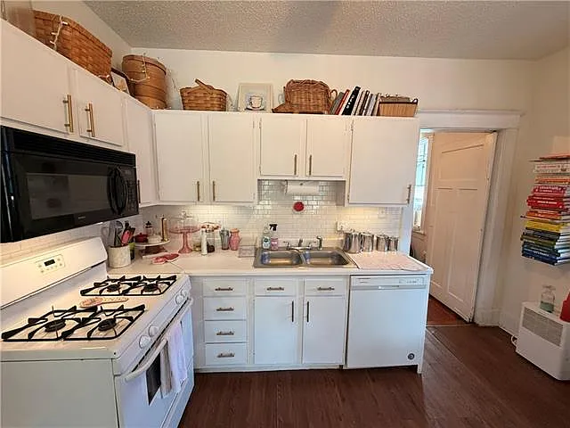 2423 Broadway St #C — Photo 3