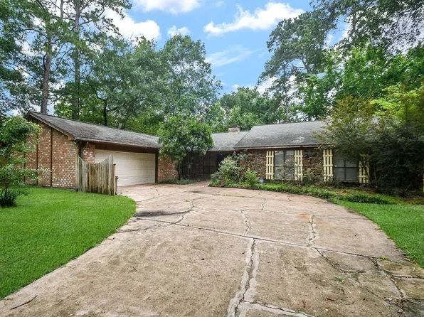 6702 Spring Leaf Dr, Spring, TX 77379
