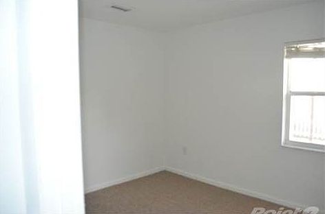 5th image of 16681 Redwood Way
