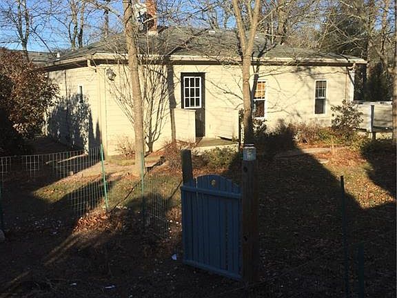 2nd image of 378 Allen Ave