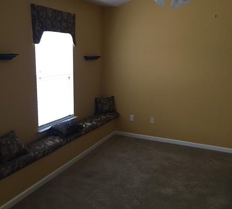 3rd image of 5207 Chicory Ln