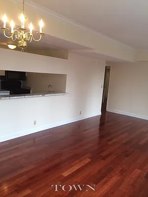 Rented by Town Residential | media 4