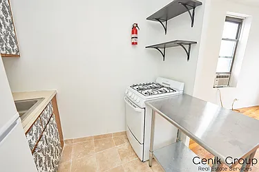 Rented by Genik Group Corp