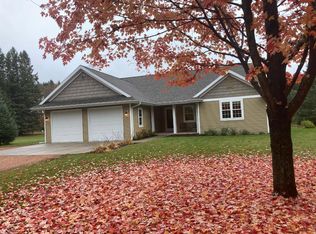 2188 Roe Lake Rd, Rhinelander, WI 54501