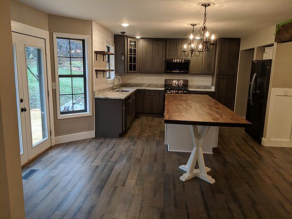 4th image of 418 Lynnwood Dr