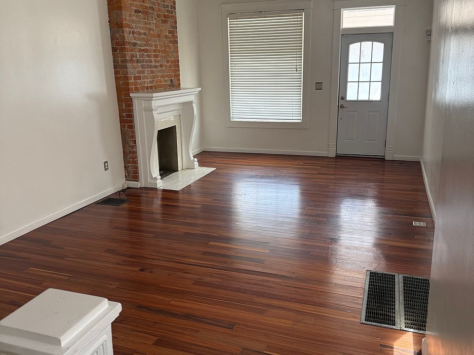 Living Room / Dining Room
