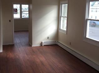 135 5th St, Elizabeth, NJ 07206