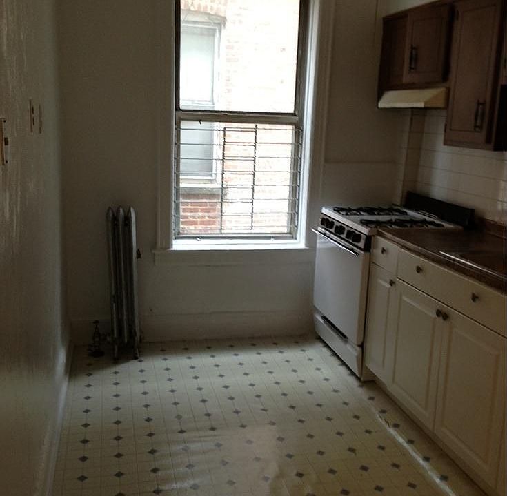2nd image of 2615 96th St