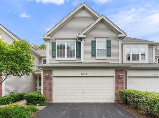 3057 Serenity Ln, Naperville, IL 60564