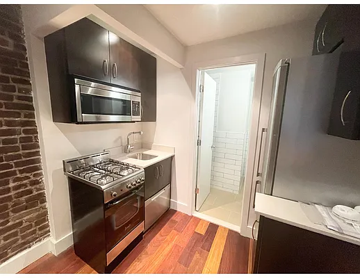 Rented by REAL New York | media 13