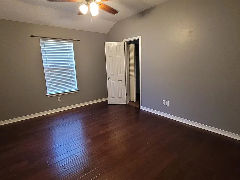 4559 Tradewinds Dr — Photo 6