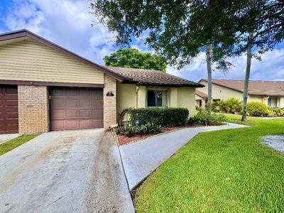 116 Village Walk Drive, Royal Palm Beach, FL, 33411