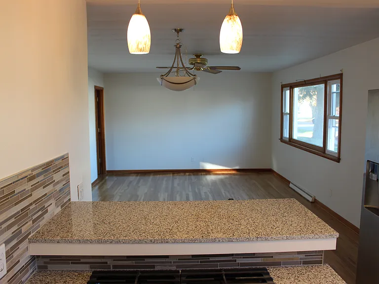 772 Southport St — Photo 9