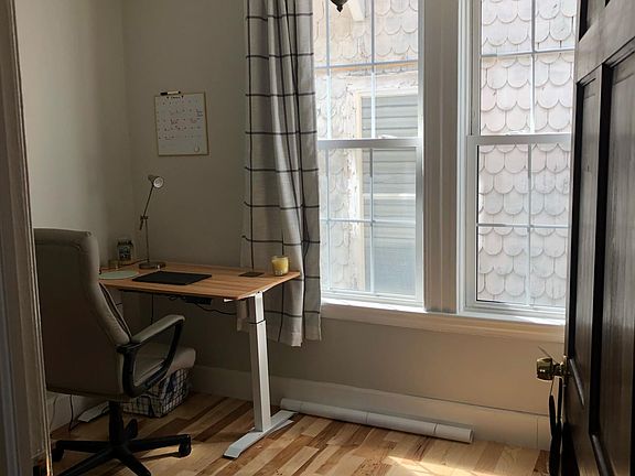 4th image of 284 Quail St APT 2