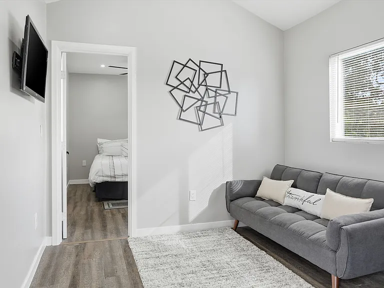 1766 Treseder Cir — Photo 6