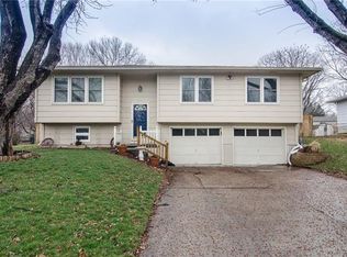 2805 Ajax Rd, Saint Joseph, MO 64503