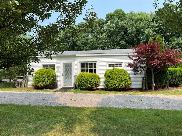 10330 E Lake Rd, North East, PA 16428