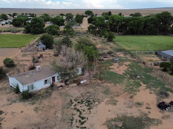 6515 Sunflower Ln, Los Lunas, NM 87002