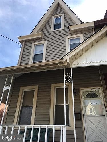 2nd image of 1039 No 34 St