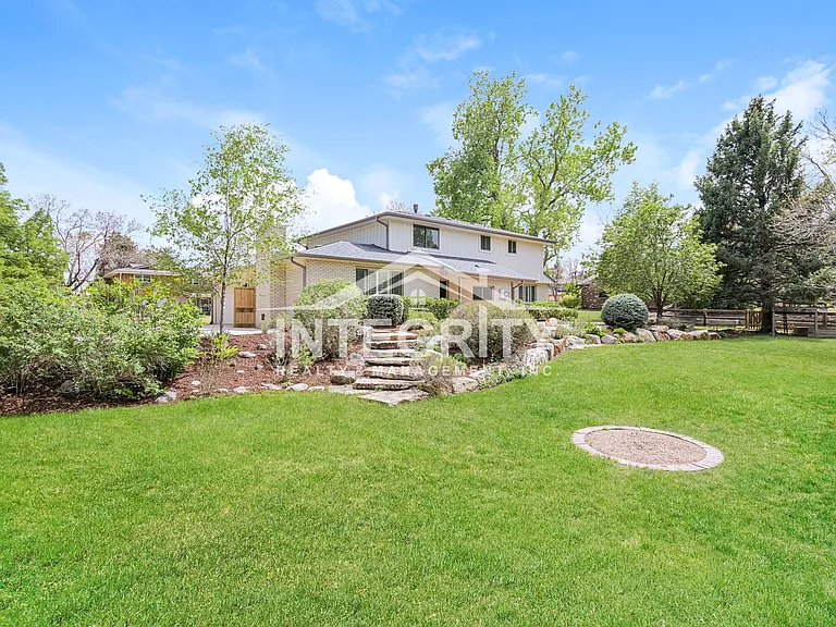 5051 W Portland Dr — Photo 35