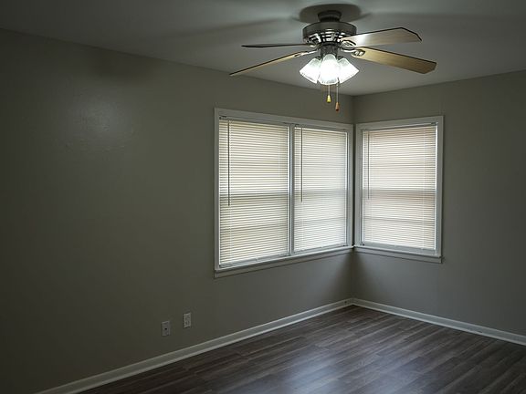 5th image of 4815 41st St