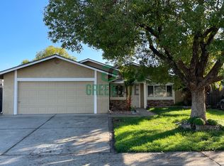 288 Pecan Dr, Ripon, CA 95366