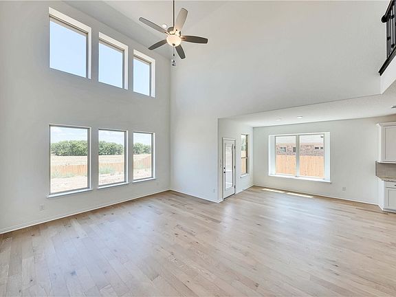4th image of 4017 Eskew Dr