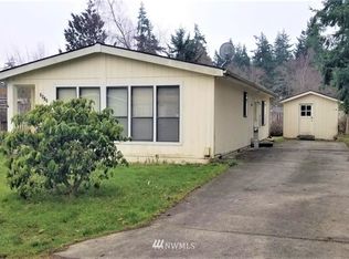 2032 Victoria Ave, Port Townsend, WA 98368