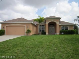 1919 SW 2nd Ter, Cape Coral, FL 33991