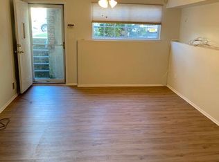 35 Salamander Ct, Staten Island, NY 10309