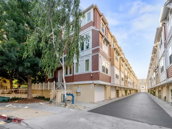 313 Laurel Grove Ln, San Jose, CA 95126