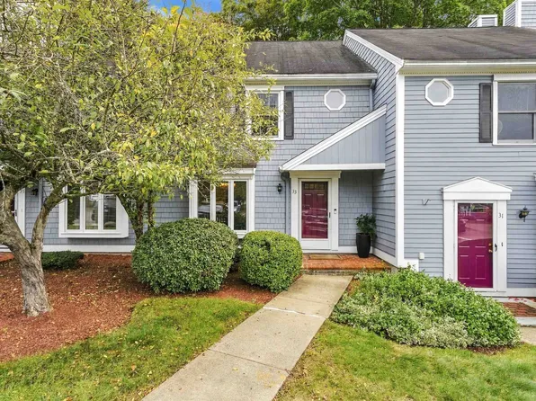 33 Meadowview Circle #16, Nashua, NH 03062