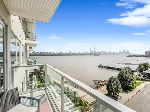 15 Somerset Lane image 18 of 31