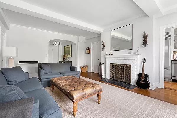 1st image of 225 E 73rd St #12G