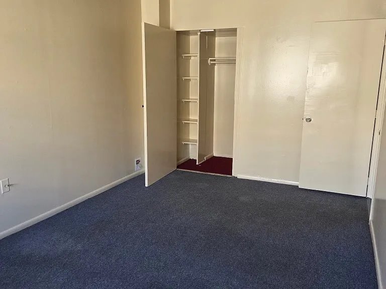844 Bryant Ave — Photo 6