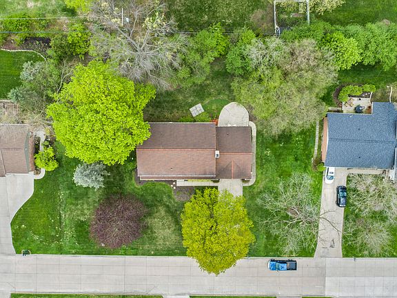 4th image of 19168 Chelton Dr