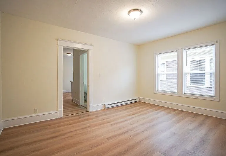 87 Quincy St #2R — Photo 10