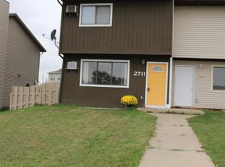 2711 Pheasant Run Pkwy, Williston, ND 58801