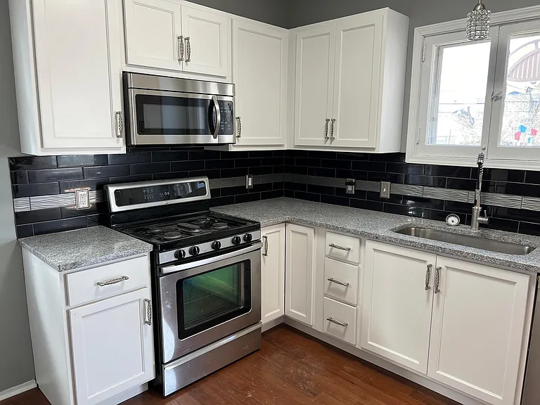 119 Hillcrest Ave — Photo 16