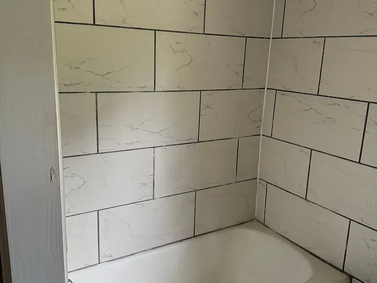 115 S Rosewood Dr — Photo 13