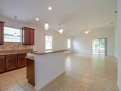 5th image of 1485 Caddy Ct