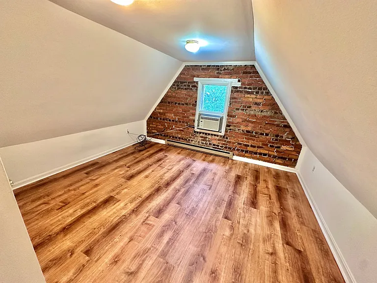 4422 Greenwich Pkwy NW — Photo 35