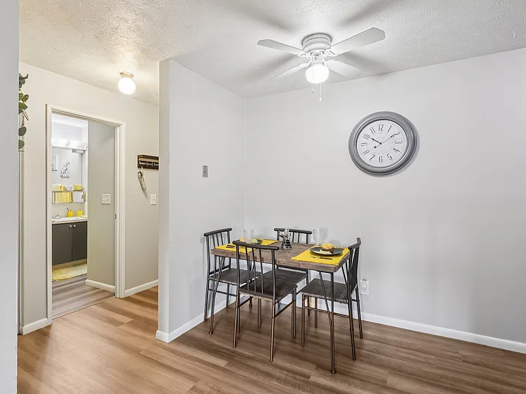 Cedarwood Court — Photo 13